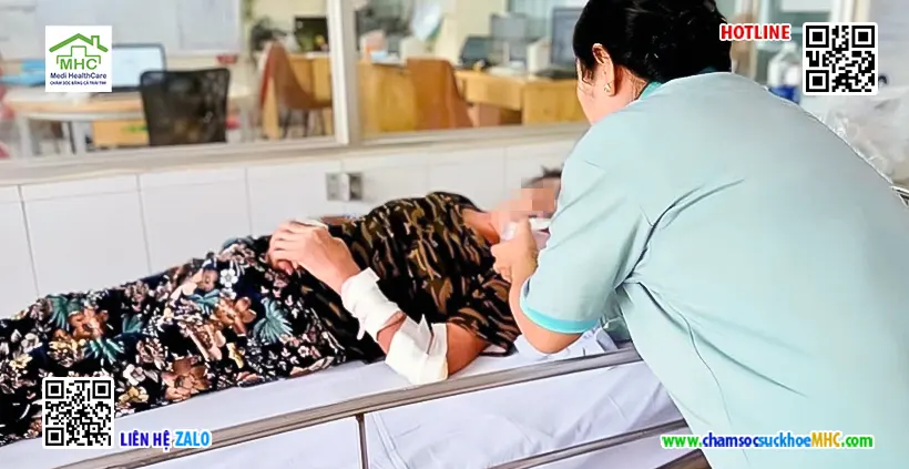 Dịch vụ chăm sóc người bệnh tại bệnh viện 115 5 Chăm sóc người bệnh tại bệnh viện