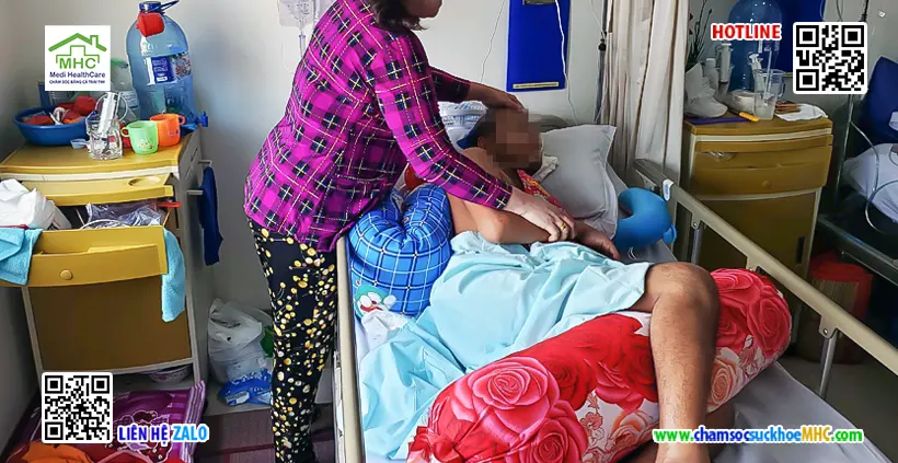 Chăm sóc người bệnh tại bệnh viện: Công việc đầy ý nghĩa 2 Chăm sóc người bệnh tại bệnh viện